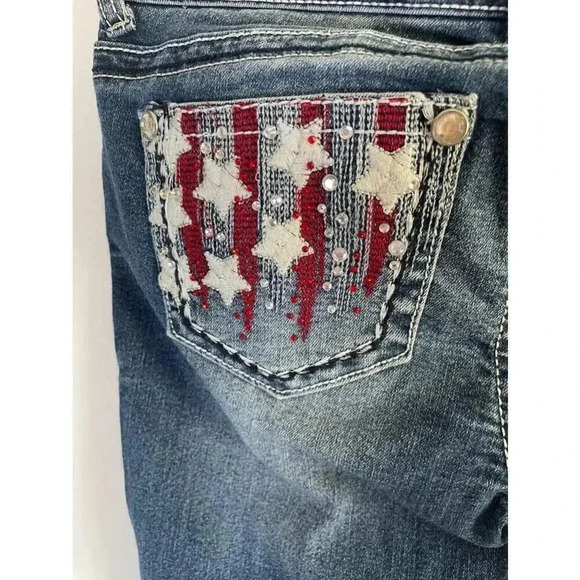 Women's WallFlower Jeans Size 1 Embroidered Back Pockets Bling American Flag EUC - Picture 7 of 13